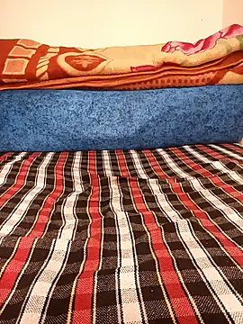 Snapshot of Hot__Mirchi chatting on 01-10-26, 12:29 Hot Mirchi online show from 01-10-26, 12:29