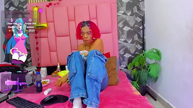 Brithanyslim online show from 03-24-26, 07:30