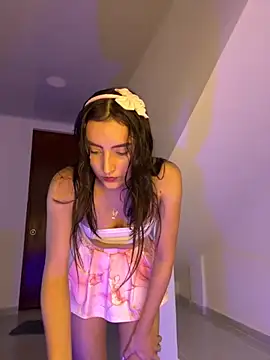 Snapshot of EmySofia chatting on 11-15-25, 03:04 EmySofia online show from 11-15-25, 03:04