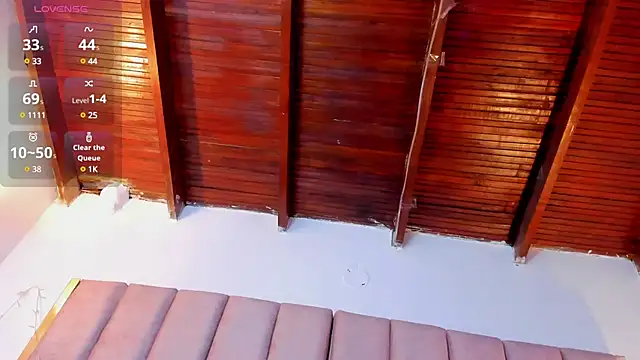 VICTORIA RASH online show from 02-06-25, 08:56