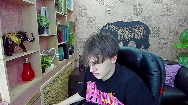 BillyHont online show from 12-13-24, 01:37