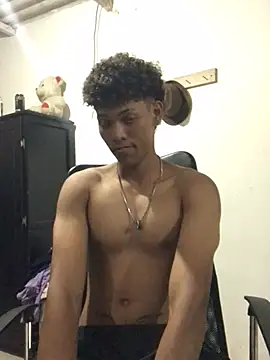 Snapshot of Allen_watts chatting on 12-24-24, 10:17 Allen watts online show from 12-24-24, 10:17