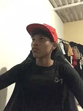 Snapshot of Allen_watts chatting on 01-07-25, 05:22 Allen watts online show from 01-07-25, 05:22