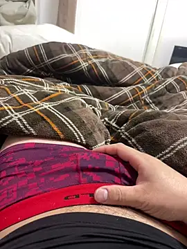 Snapshot of sakuto07 chatting on 02-15-25, 01:16 sakuto07 online show from 02-15-25, 01:16