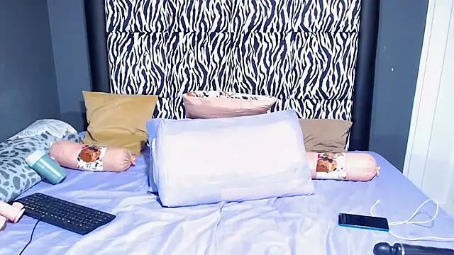 KinkyTall85 online show from 02-25-25, 11:19