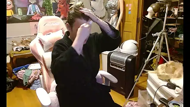 Snapshot of jessy0504 chatting on 03-05-25, 11:28 jessy0504 online show from 03-05-25, 11:28