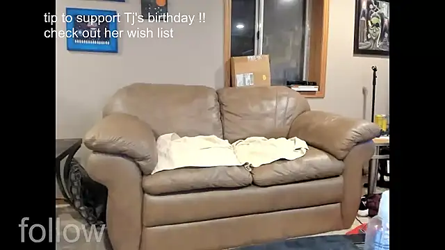 Snapshot of jessy0504 chatting on 10-21-25, 10:27 jessy0504 online show from 10-21-25, 10:27