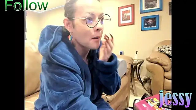 Snapshot of jessy0504 chatting on 11-07-25, 10:15 jessy0504 online show from 11-07-25, 10:15