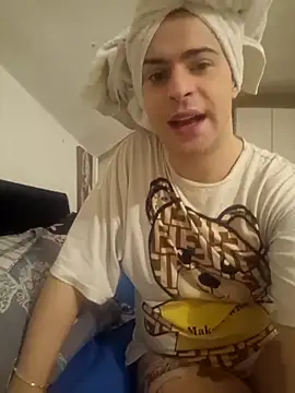 Snapshot of perla97 chatting on 12-02-24, 04:20 perla97 online show from 12-02-24, 04:20