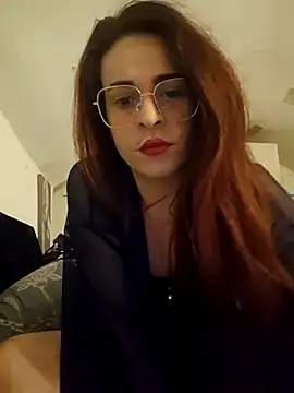 Snapshot of perla97 chatting on 12-05-24, 05:06 perla97 online show from 12-05-24, 05:06