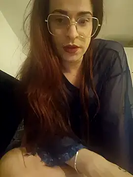 Snapshot of perla97 chatting on 12-06-24, 02:38 perla97 online show from 12-06-24, 02:38