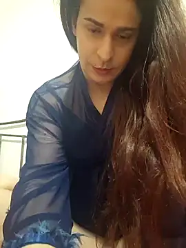 Snapshot of perla97 chatting on 12-11-24, 11:51 perla97 online show from 12-11-24, 11:51
