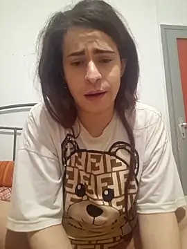 Snapshot of perla97 chatting on 12-17-24, 07:59 perla97 online show from 12-17-24, 07:59