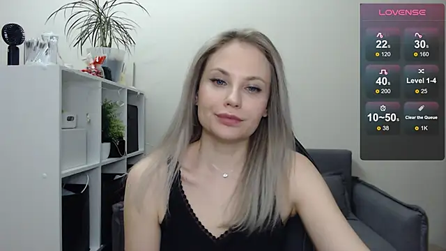 Sunny bunny6 online show from 03-06-25, 09:42