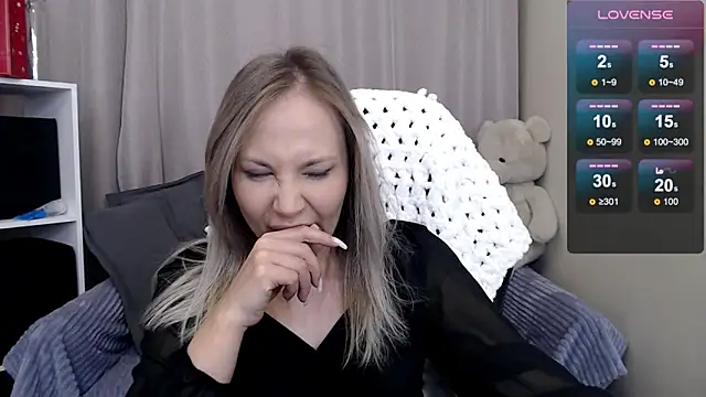 Sunny bunny6 online show from 02-09-26, 07:40