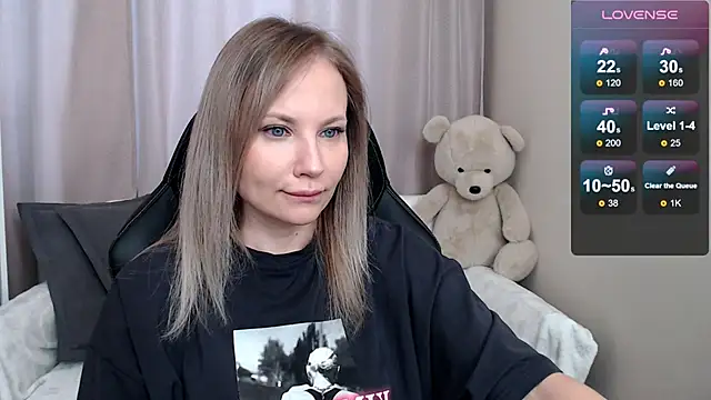 Snapshot of Sunny_bunny6 chatting on 03-02-26, 04:14 Sunny bunny6 online show from 03-02-26, 04:14