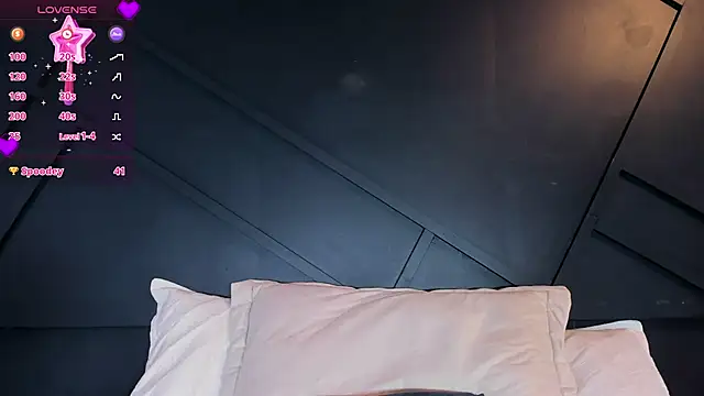 Emilyh  online show from 01-23-25, 04:37