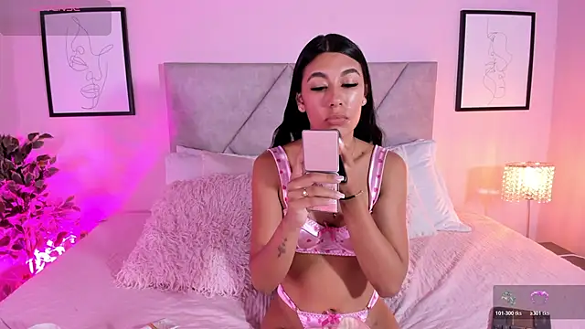 Snapshot of Emilyh_ chatting on 03-31-26, 12:16 Emilyh online show from 03-31-26, 12:16