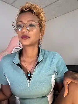 Amaliu  online show from 10-02-25, 06:48