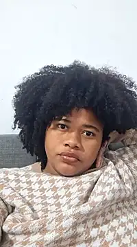 Snapshot of DANIELA_MICHEL chatting on 01-26-25, 02:14 DANIELA MICHEL online show from 01-26-25, 02:14