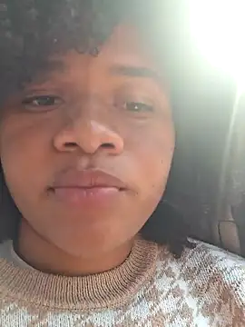 Snapshot of DANIELA_MICHEL chatting on 02-02-25, 09:23 DANIELA MICHEL online show from 02-02-25, 09:23