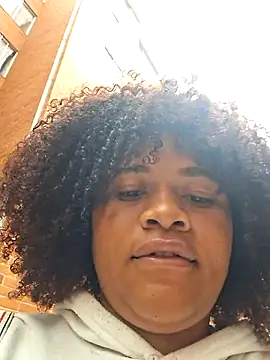 Snapshot of DANIELA_MICHEL chatting on 03-21-25, 02:18 DANIELA MICHEL online show from 03-21-25, 02:18