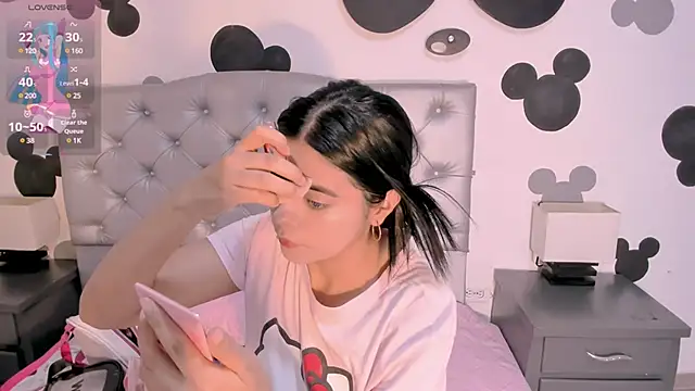  18alice online show from 03-17-25, 01:03