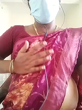 Snapshot of Preethytamilsexy chatting on 06-12-26, 05:28 Preethytamilsexy online show from 06-12-26, 05:28