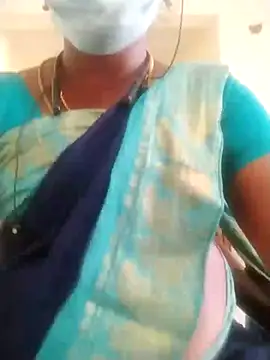 Snapshot of Preethytamilsexy chatting on 06-29-26, 12:16 Preethytamilsexy online show from 06-29-26, 12:16