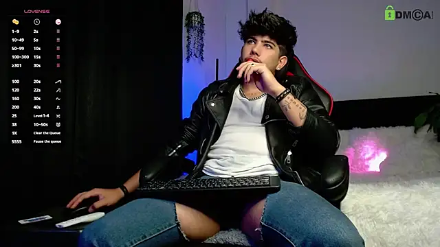 LyleBennett  online show from 09-13-25, 12:49