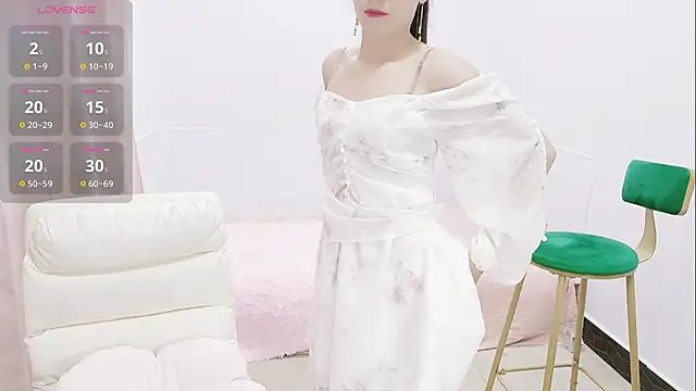 Snapshot of Mimiki-oo chatting on 12-14-24, 08:02 Mimiki-oo online show from 12-14-24, 08:02