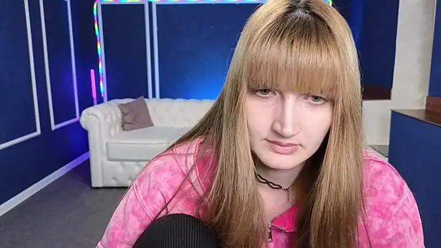 Nika Kitten online show from 03-03-25, 06:44