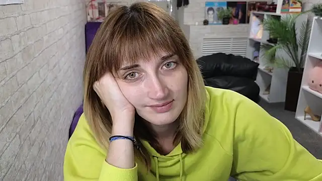 Snapshot of Nika_Kitten chatting on 04-08-26, 10:04 Nika Kitten online show from 04-08-26, 10:04