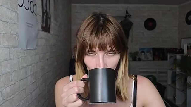 Snapshot of Nika_Kitten chatting on 05-06-26, 11:04 Nika Kitten online show from 05-06-26, 11:04