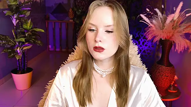 VivienLeeigh online show from 05-12-26, 05:26