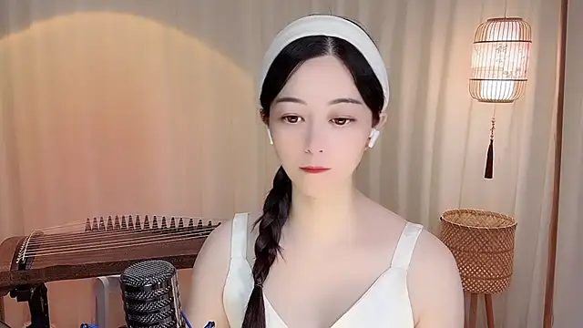 Tian-xin-999 online show from 06-24-26, 04:28