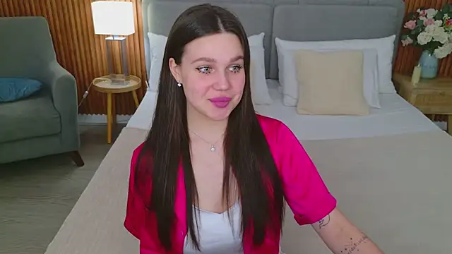 RihannaRose online show from 03-20-25, 05:15