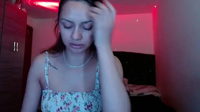 holy juli online show from 06-09-26, 03:29