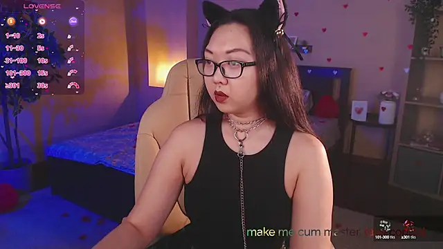 Snapshot of Marine_Vact chatting on 02-18-25, 05:21 Marine Vact online show from 02-18-25, 05:21