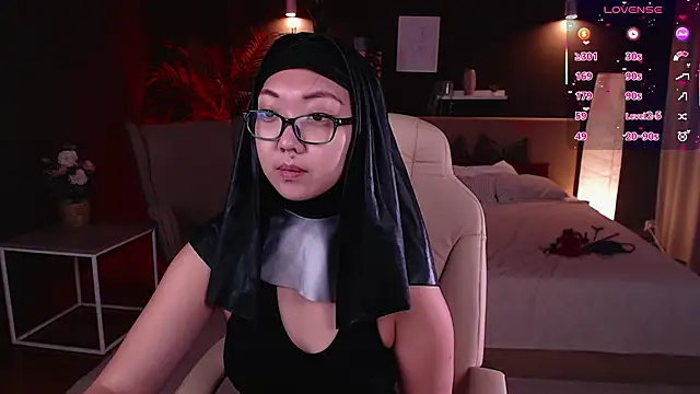 Marine Vact online show from 10-01-25, 02:01