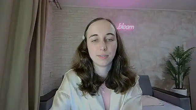 Anika bloom online show from 02-10-25, 06:20