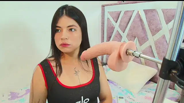 Snapshot of grace-3 chatting on 12-05-24, 02:20 grace-3 online show from 12-05-24, 02:20