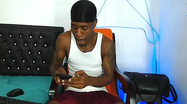 Damian hart 24CM online show from 10-21-25, 11:00