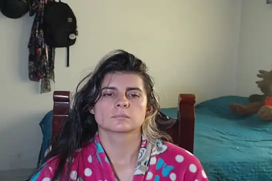 samanta rosas1 online show from 12-18-24, 07:52