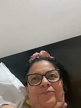 Sharongirl07 online show from 09-27-25, 02:49