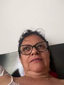 Snapshot of Sharongirl07 chatting on 05-03-26, 03:40 Sharongirl07 online show from 05-03-26, 03:40