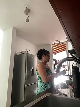 Sharongirl07 online show from 06-03-26, 02:33