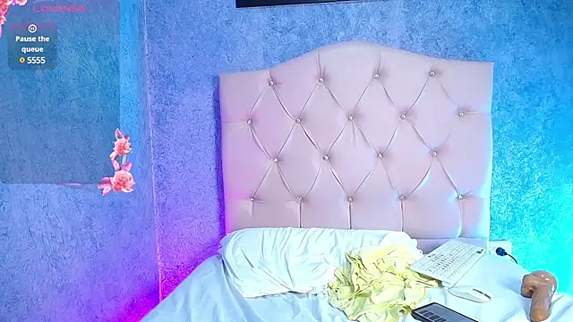 jennaa milf  online show from 01-12-25, 11:15