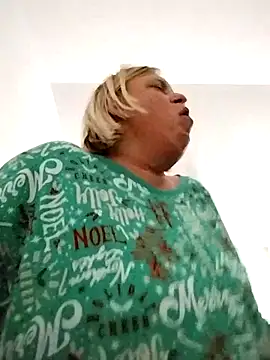 Playmate86 online show from 12-06-24, 05:55