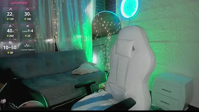 Snapshot of sunshine_maddy chatting on 01-23-25, 01:02 sunshine maddy online show from 01-23-25, 01:02